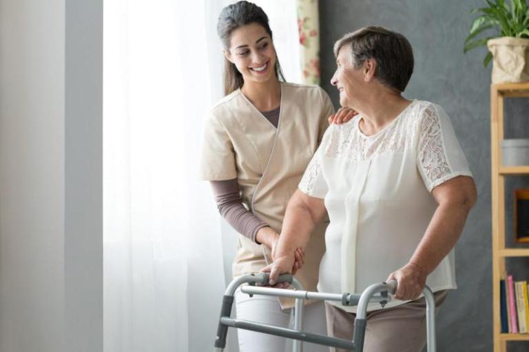 Aide à domicile à Fromelles pour simplifier votre quotidien